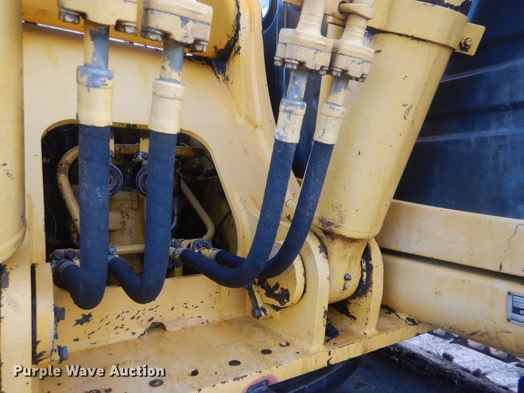 image for item DI0388 1999 Komatsu PC220LC-6LE  excavator