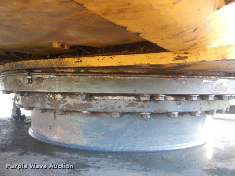 image for item DI0388 1999 Komatsu PC220LC-6LE  excavator