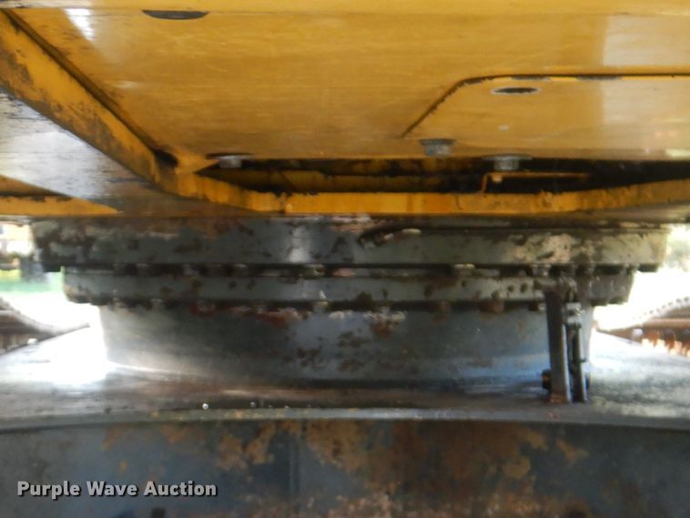 image for item DI0388 1999 Komatsu PC220LC-6LE  excavator