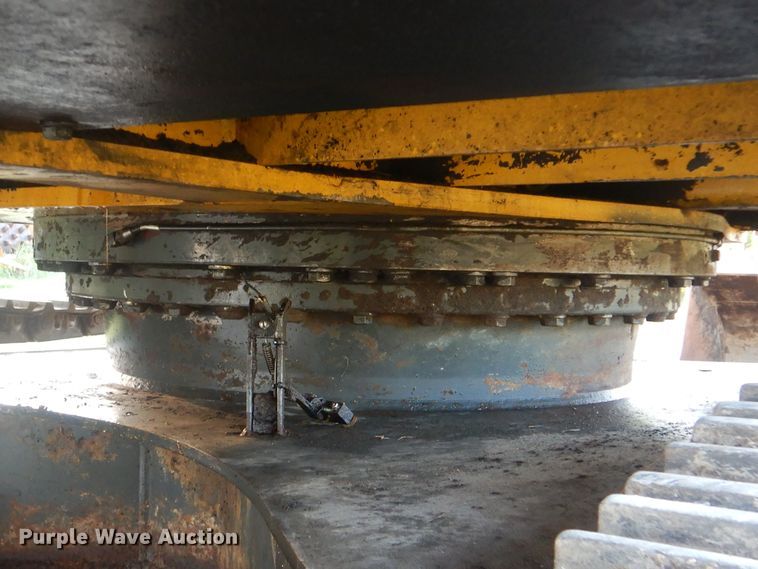 image for item DI0388 1999 Komatsu PC220LC-6LE  excavator