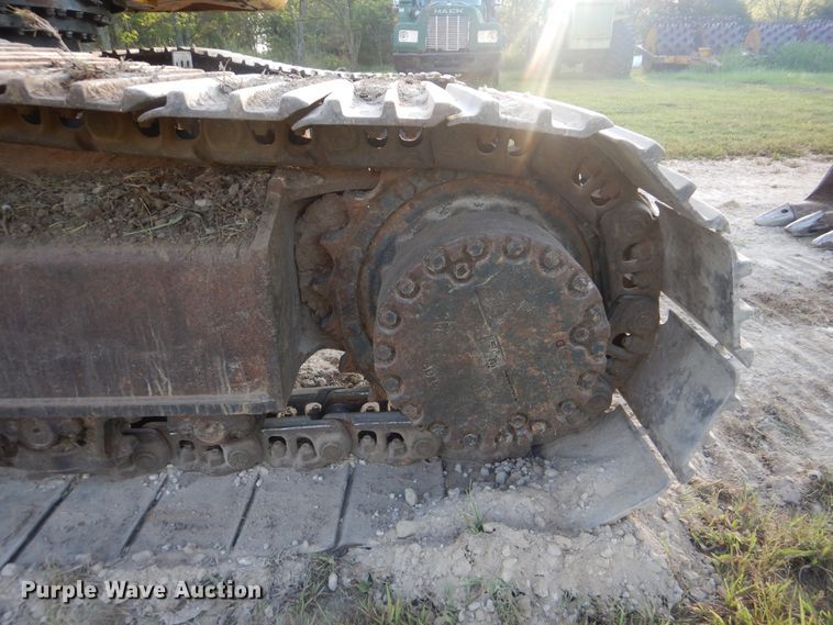 image for item DI0388 1999 Komatsu PC220LC-6LE  excavator