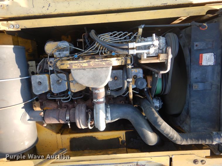 image for item DI0388 1999 Komatsu PC220LC-6LE  excavator