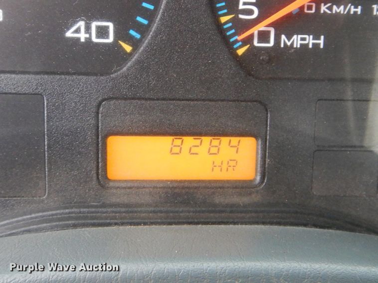 image for item DI0395 2007 International 7600  vacuum truck