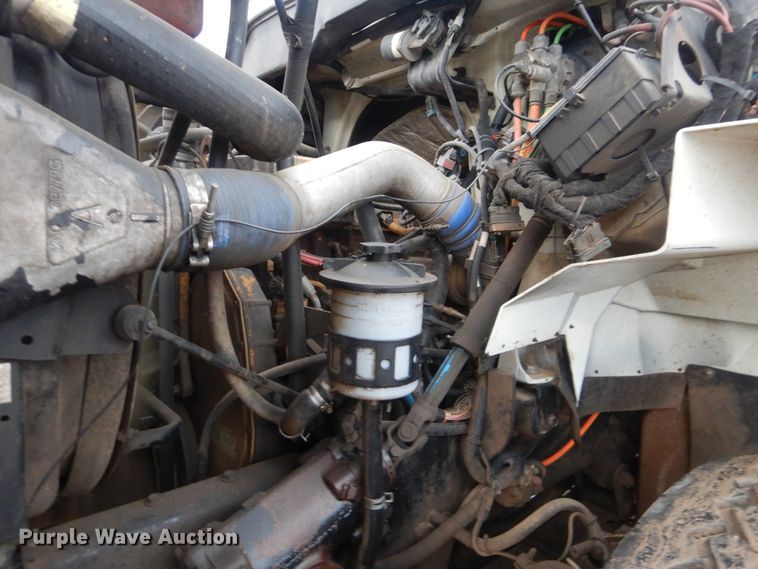 image for item DI0395 2007 International 7600  vacuum truck