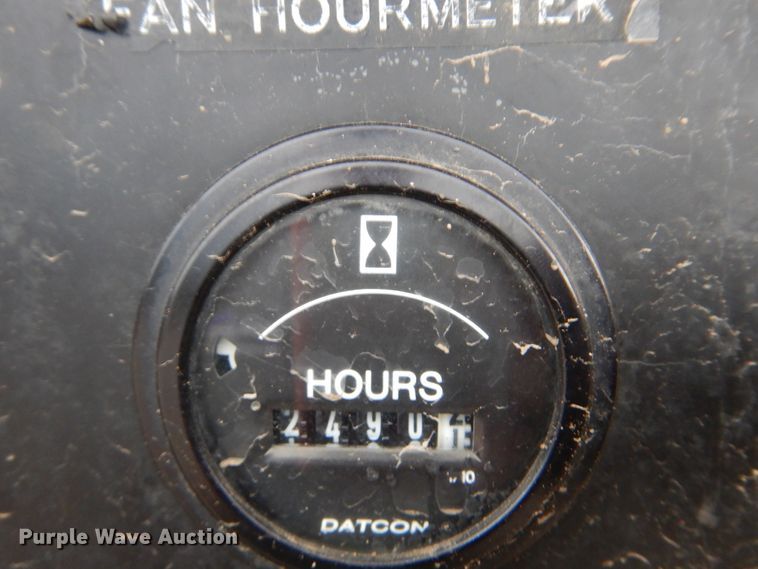 image for item DI0395 2007 International 7600  vacuum truck