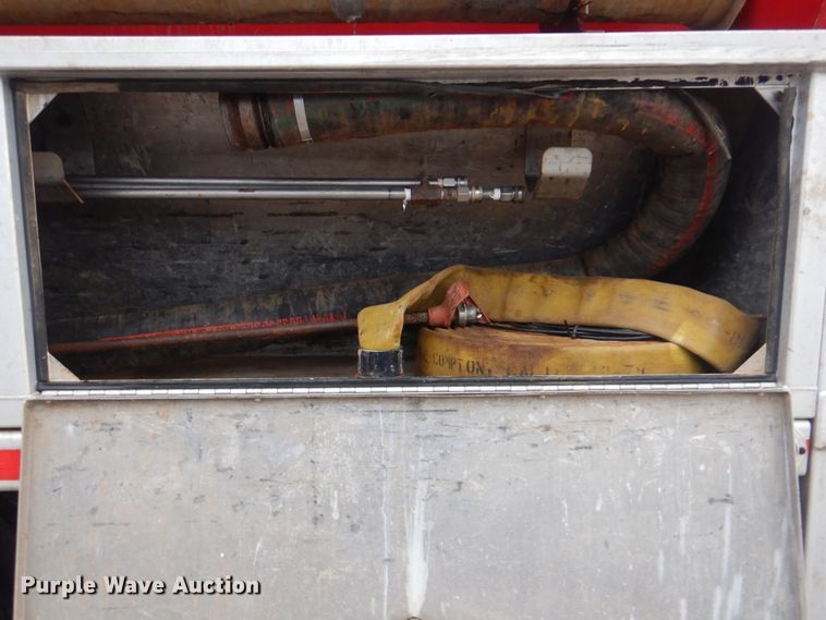 image for item DI0395 2007 International 7600  vacuum truck