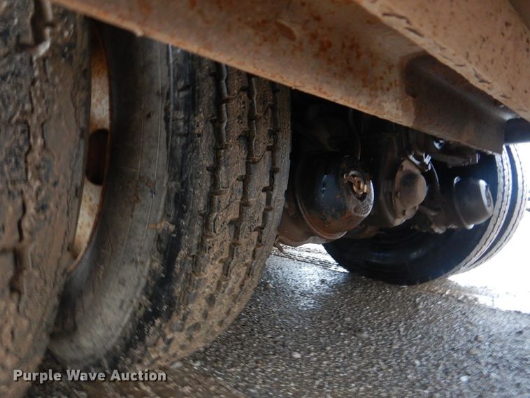 image for item DI0395 2007 International 7600  vacuum truck