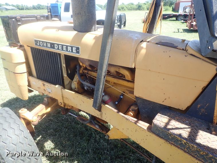 image for item DI4662 1978 John Deere 480B  forklift