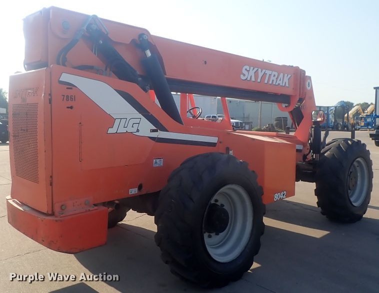 image for item DI4717 2010 JLG 8042  telehandler