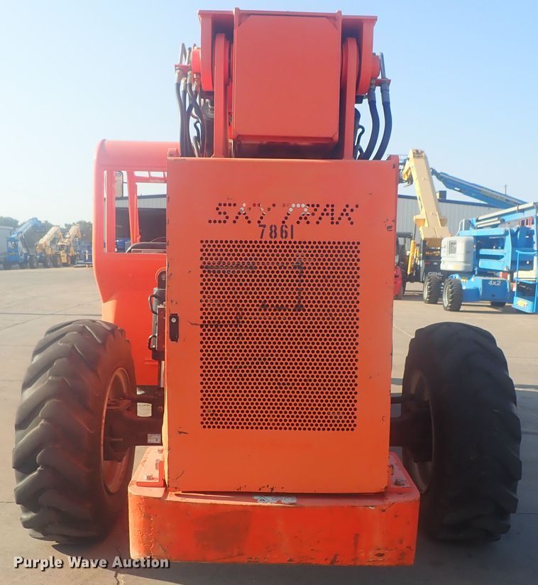 image for item DI4717 2010 JLG 8042  telehandler