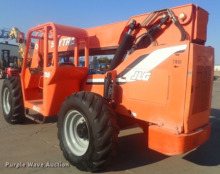 image for item DI4717 2010 JLG 8042  telehandler