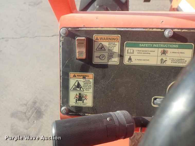 image for item DI4717 2010 JLG 8042  telehandler