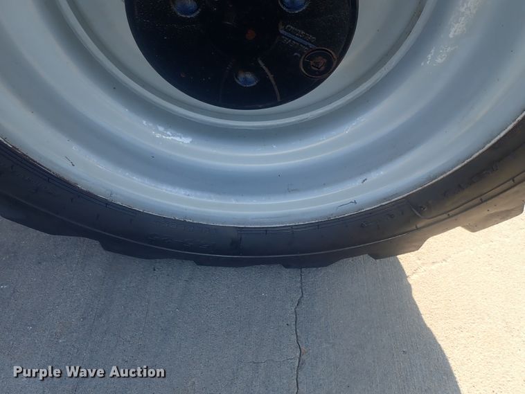 image for item DI4717 2010 JLG 8042  telehandler