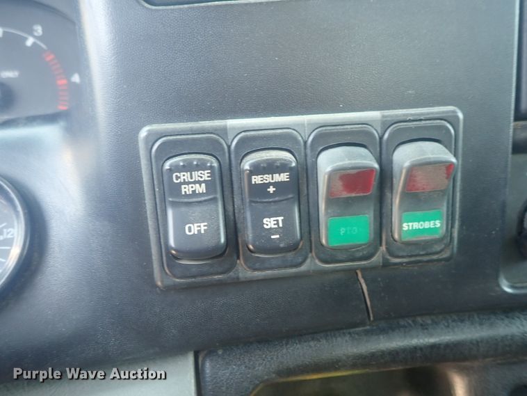 image for item DI4721 2007 Ford F750  bucket truck