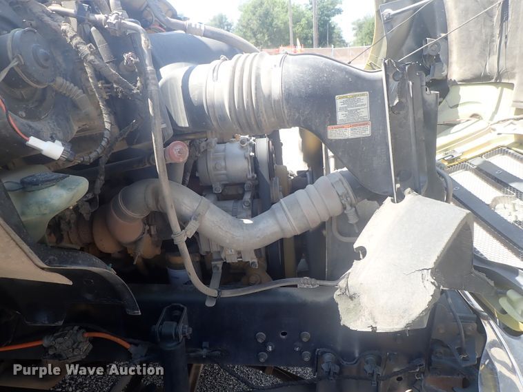 image for item DI4721 2007 Ford F750  bucket truck