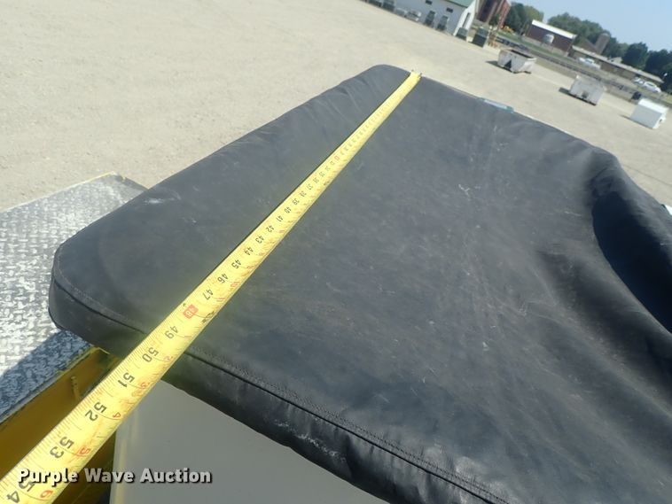 image for item DI4721 2007 Ford F750  bucket truck