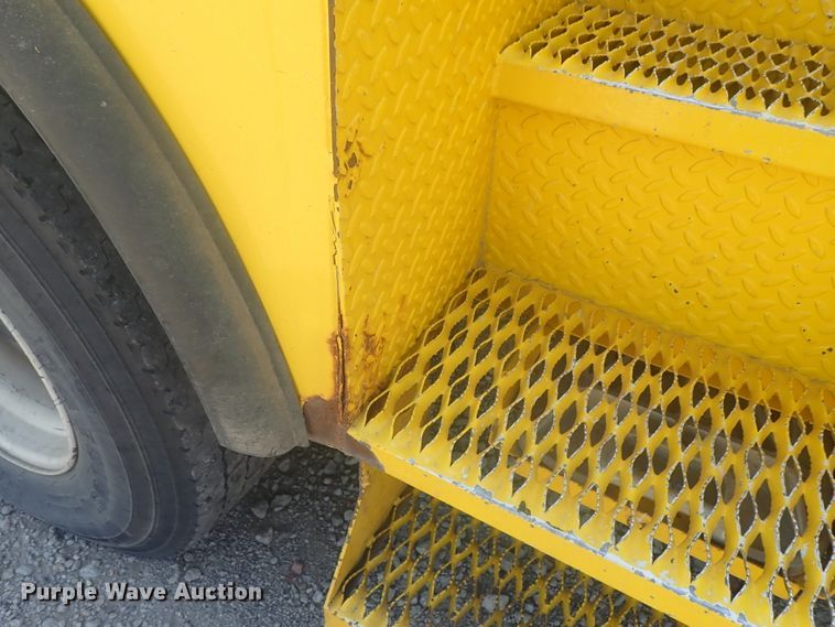 image for item DI4721 2007 Ford F750  bucket truck