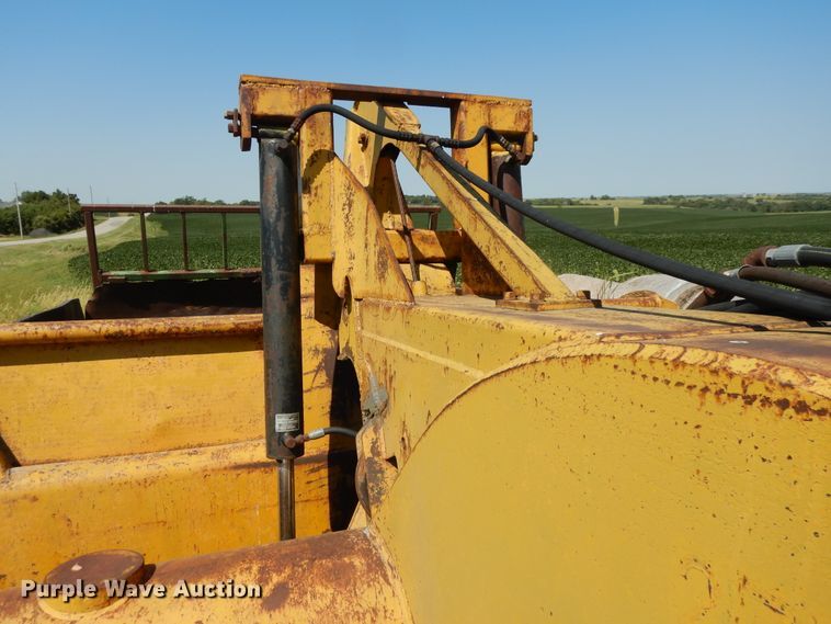 image for item DI7632 Caterpillar 80  scraper