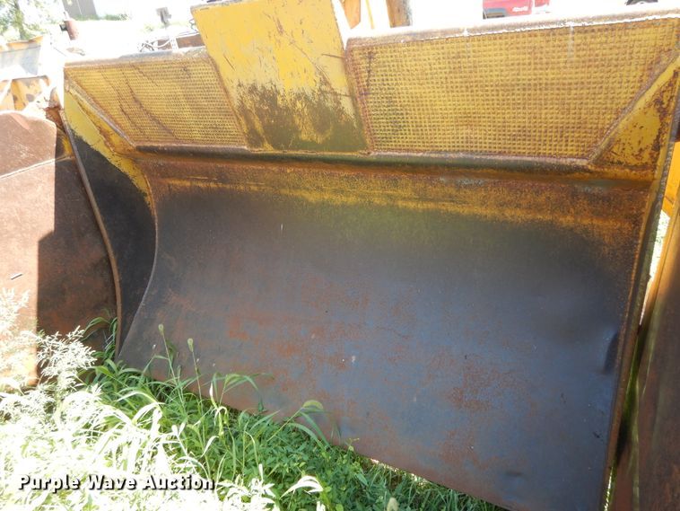 image for item DI7632 Caterpillar 80  scraper