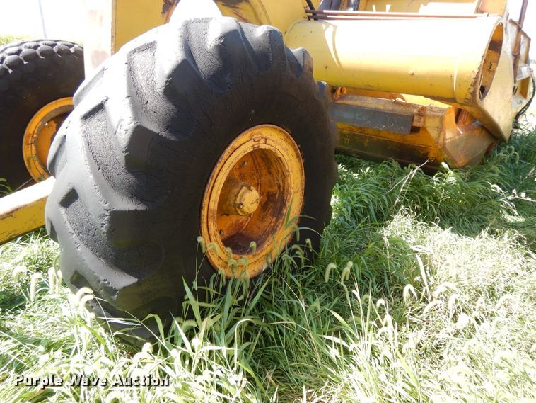 image for item DI7632 Caterpillar 80  scraper