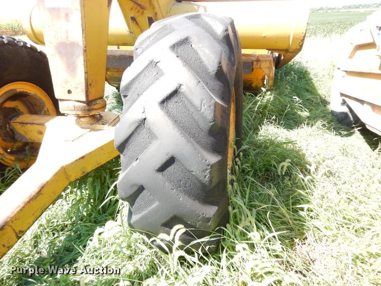 image for item DI7632 Caterpillar 80  scraper