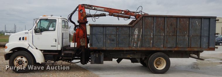 image for item DI7664 2002 Sterling L-Line  crane truck