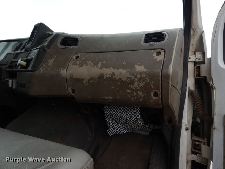 image for item DI7664 2002 Sterling L-Line  crane truck