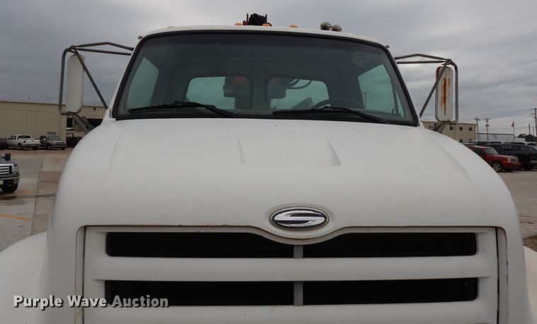 image for item DI7664 2002 Sterling L-Line  crane truck