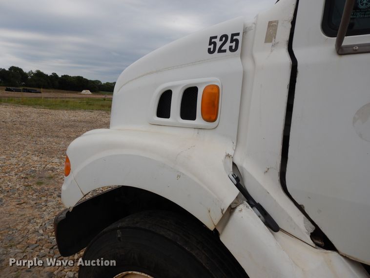 image for item DI7664 2002 Sterling L-Line  crane truck