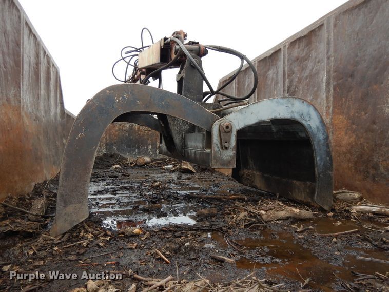 image for item DI7664 2002 Sterling L-Line  crane truck