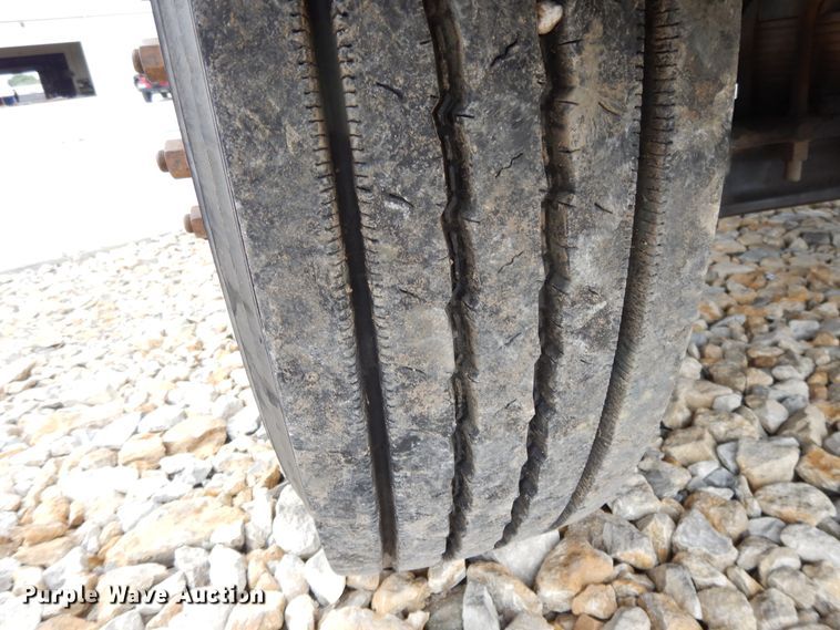 image for item DI7664 2002 Sterling L-Line  crane truck