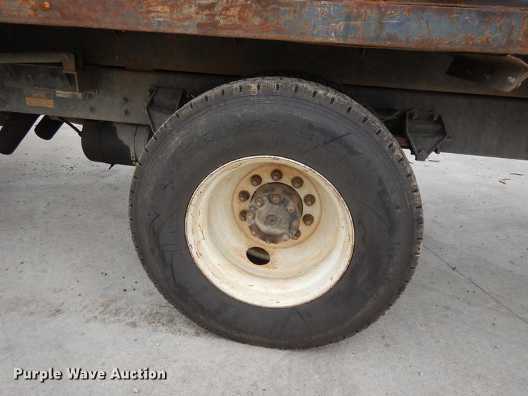 image for item DI7664 2002 Sterling L-Line  crane truck