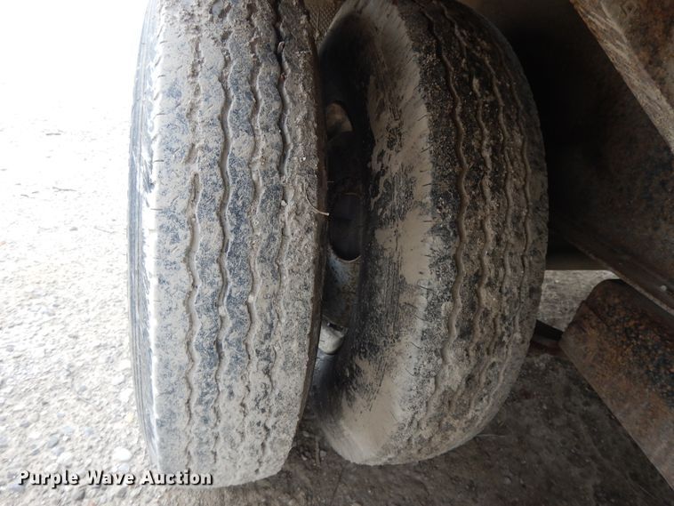 image for item DI7684 1996 Starlite 25TDPI equipment trailer