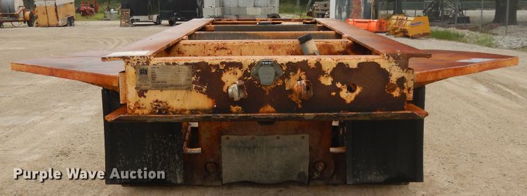 image for item DI7685 1991 Trail King TK70HDG-422 lowboy equipment trailer