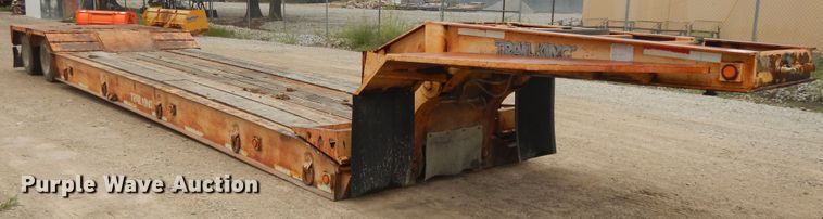 image for item DI7685 1991 Trail King TK70HDG-422 lowboy equipment trailer
