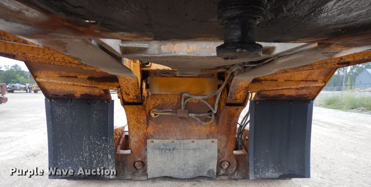 image for item DI7685 1991 Trail King TK70HDG-422 lowboy equipment trailer