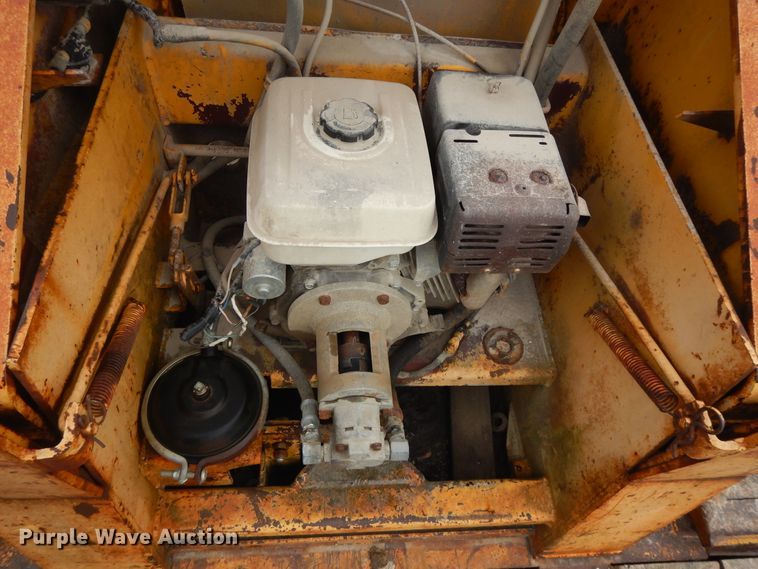 image for item DI7685 1991 Trail King TK70HDG-422 lowboy equipment trailer