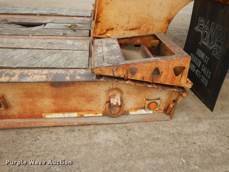 image for item DI7685 1991 Trail King TK70HDG-422 lowboy equipment trailer