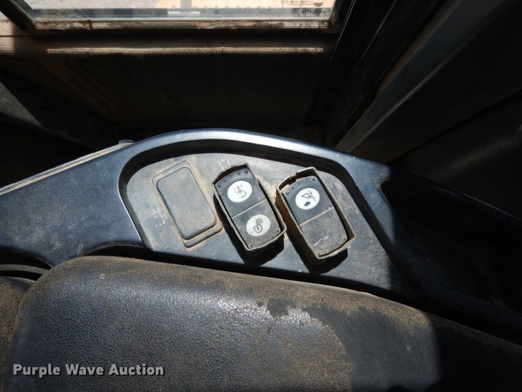 image for item DI8499 2006 Caterpillar 980H  wheel loader