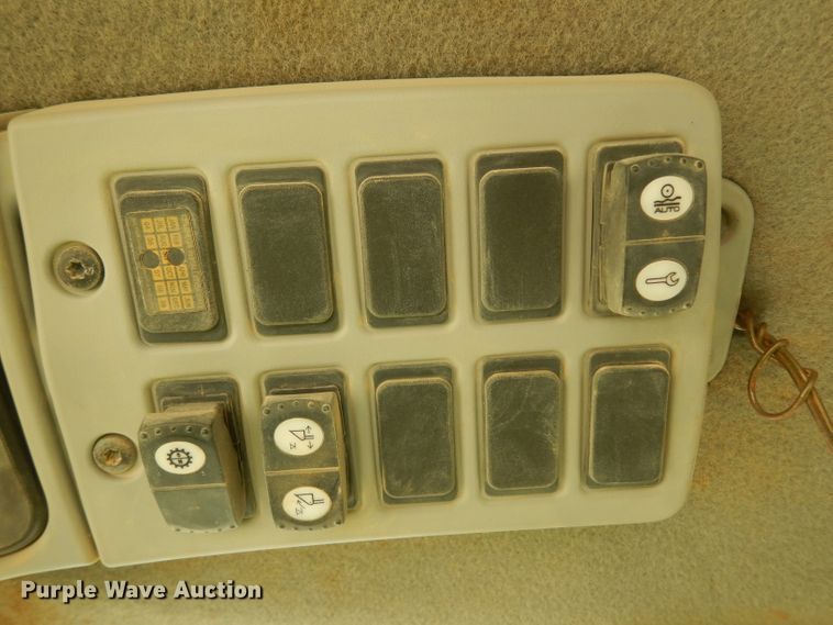 image for item DI8499 2006 Caterpillar 980H  wheel loader