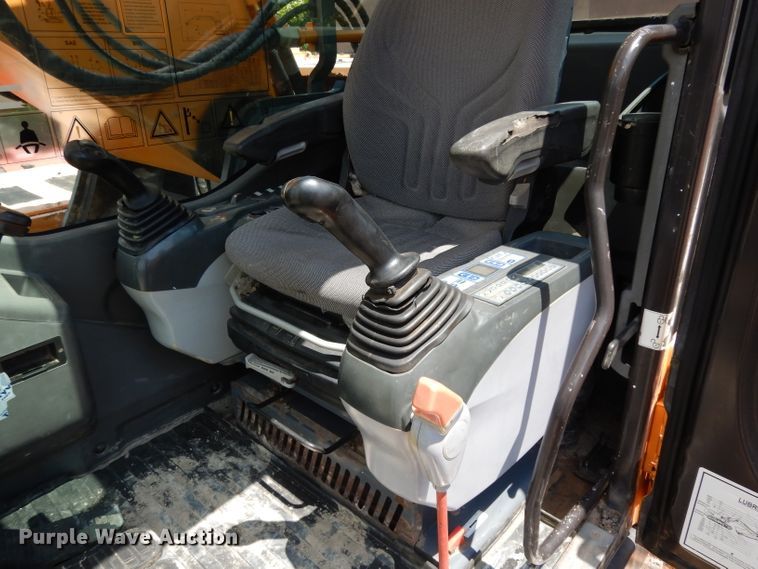 image for item DI8502 2014 Sany 335C  excavator