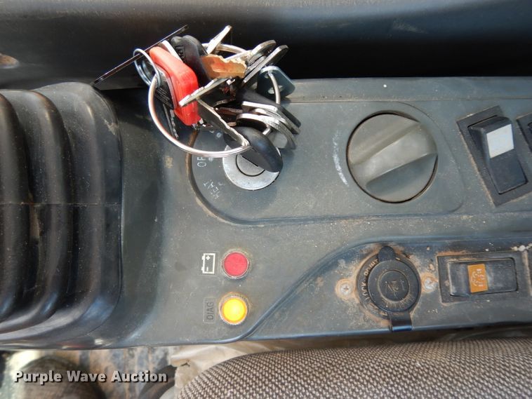 image for item DI8502 2014 Sany 335C  excavator