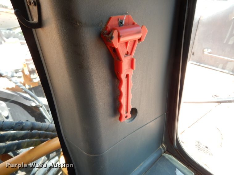 image for item DI8502 2014 Sany 335C  excavator