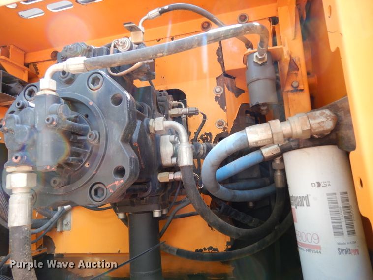 image for item DI8502 2014 Sany 335C  excavator