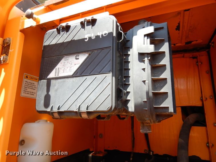 image for item DI8502 2014 Sany 335C  excavator