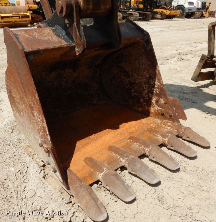 image for item DI8502 2014 Sany 335C  excavator