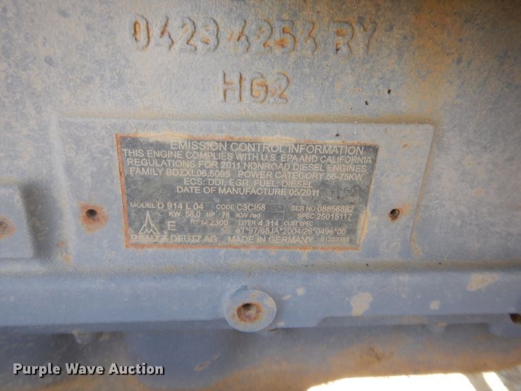 image for item DJ2012 Deutz 8250591 mud pump