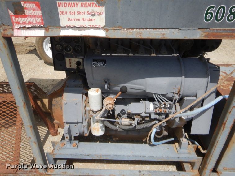 image for item DJ2012 Deutz 8250591 mud pump