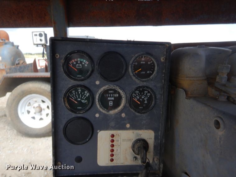 image for item DJ2012 Deutz 8250591 mud pump