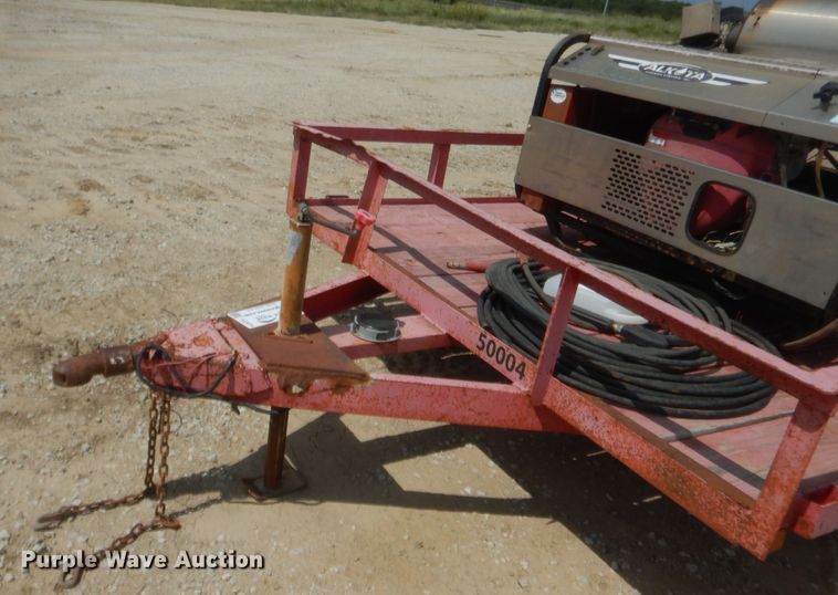 image for item DJ2014 2013 Maxey 77W pressure washer